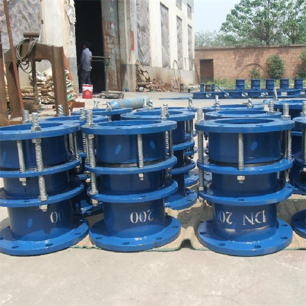 法兰草莓视频懂你更多器是什么材质